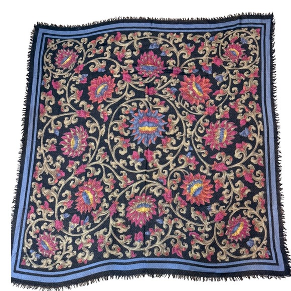 Loro Piana Accessories - Vintage Loro Piana Cashmere Silk Shawl 55x55 Black Floral Fringe READ